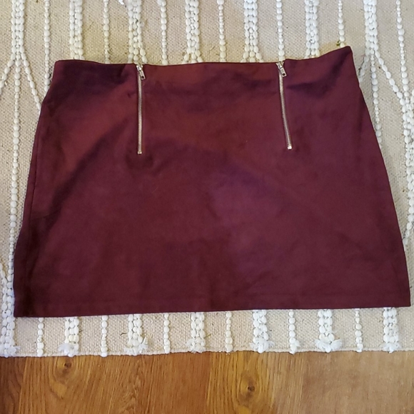 Forever 21 Dresses & Skirts - Mini skirt